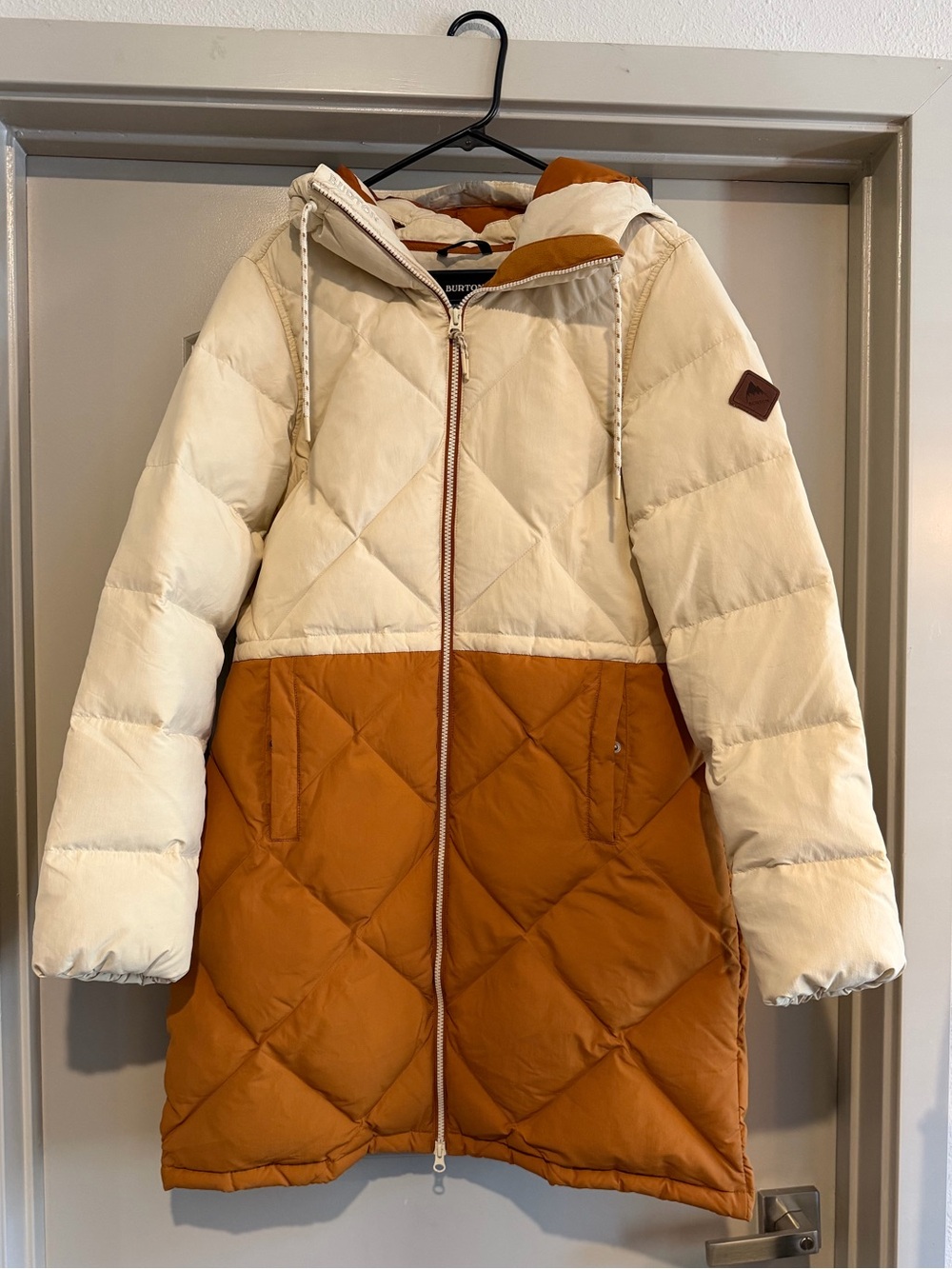 Burton Living Lining Colorblock Puffer Coat Cream Cognac Hooded L